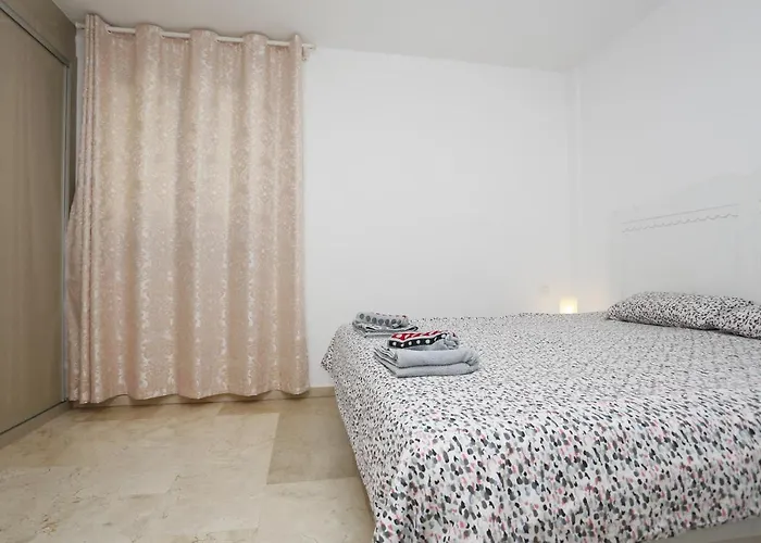 Вілла Masvacation Calle Lanzarote B, 4room, Terrace Плайя-дель-Інглес