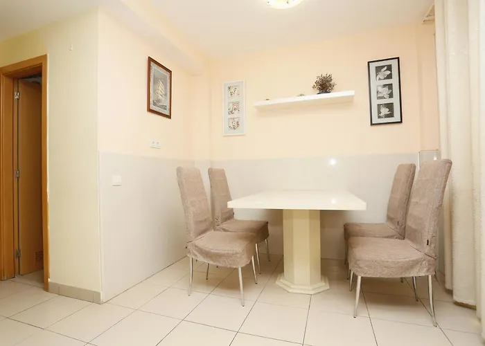 Villa Masvacation Calle Lanzarote B, 4room, Terrace